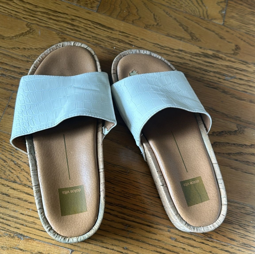 Woman sandals